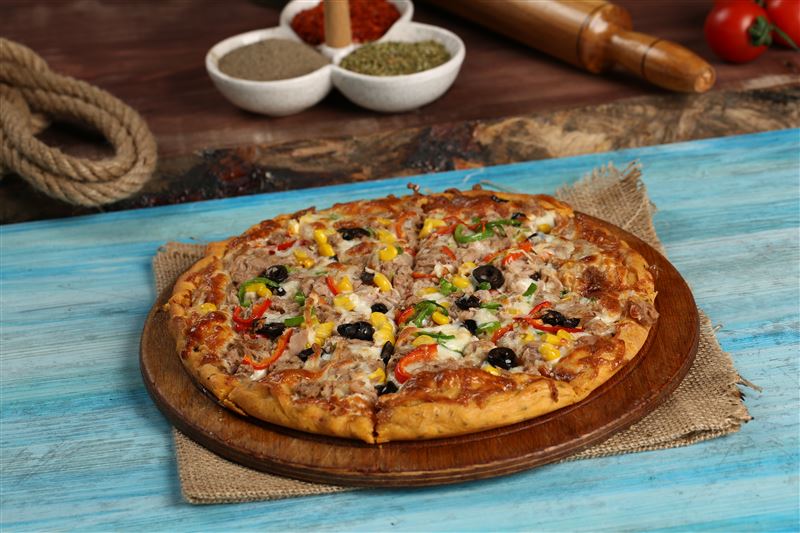 Ton Balıklı Pizza